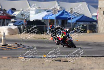 media/Dec-17-2023-CVMA (Sun) [[bf0c04832d]]/Race 2 Amateur Supersport Open/